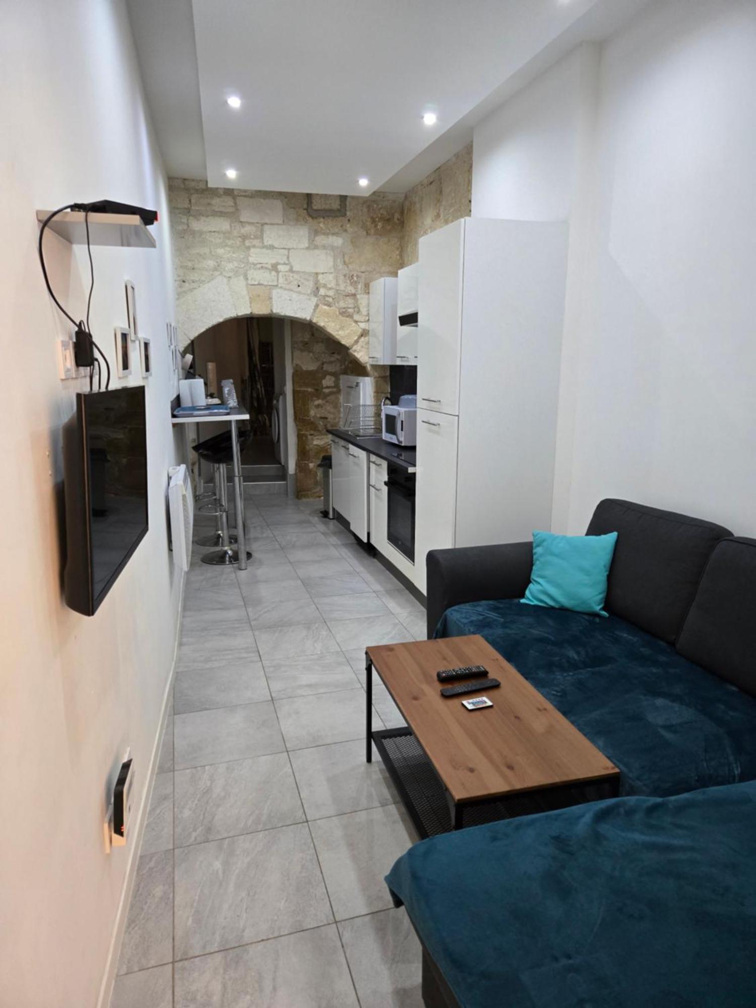 Appart 40M2 Independant, Confortable Avec Terasse Lunel  Exterior photo